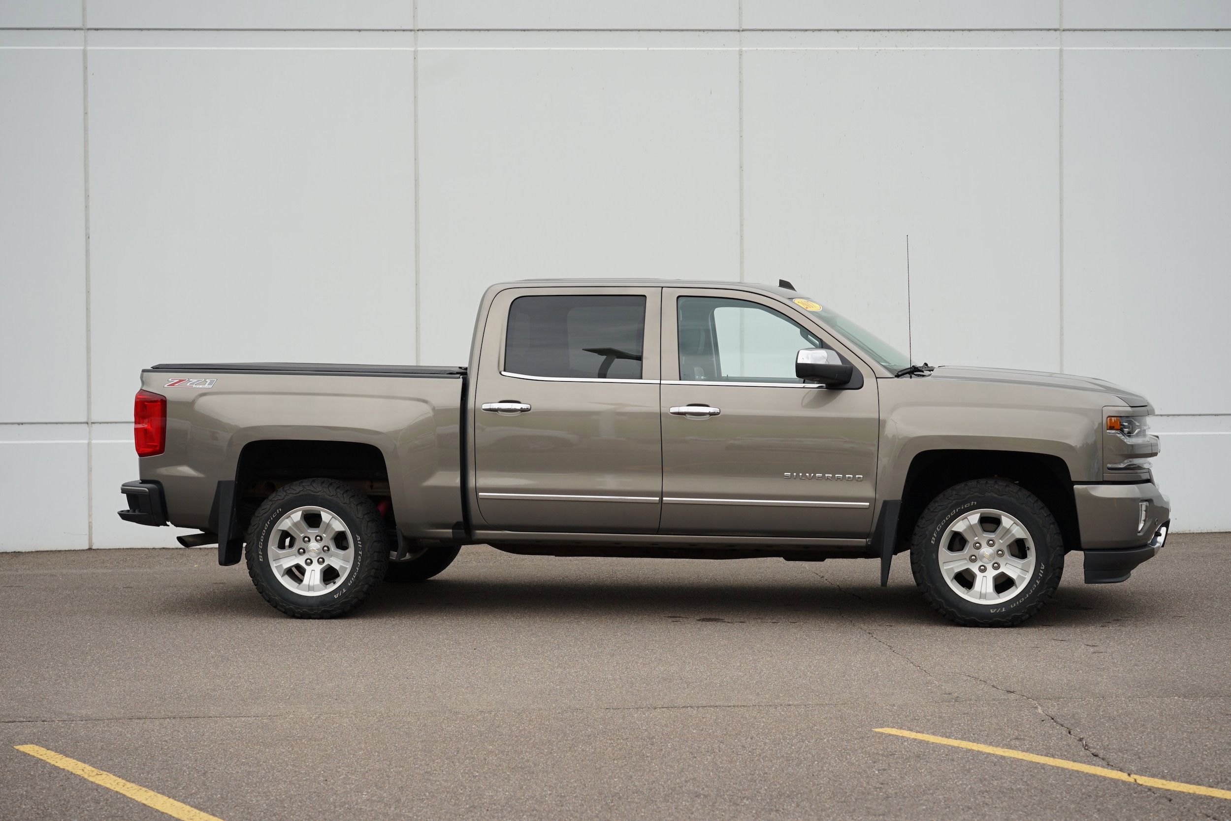 Used 2017 Chevrolet Silverado 1500 LTZ with VIN 3GCUKSEC2HG254472 for sale in Cold Spring, Minnesota