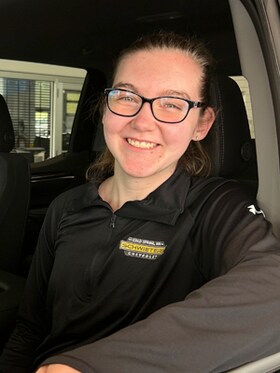 Staff member Morgan from ID_1be9e2
