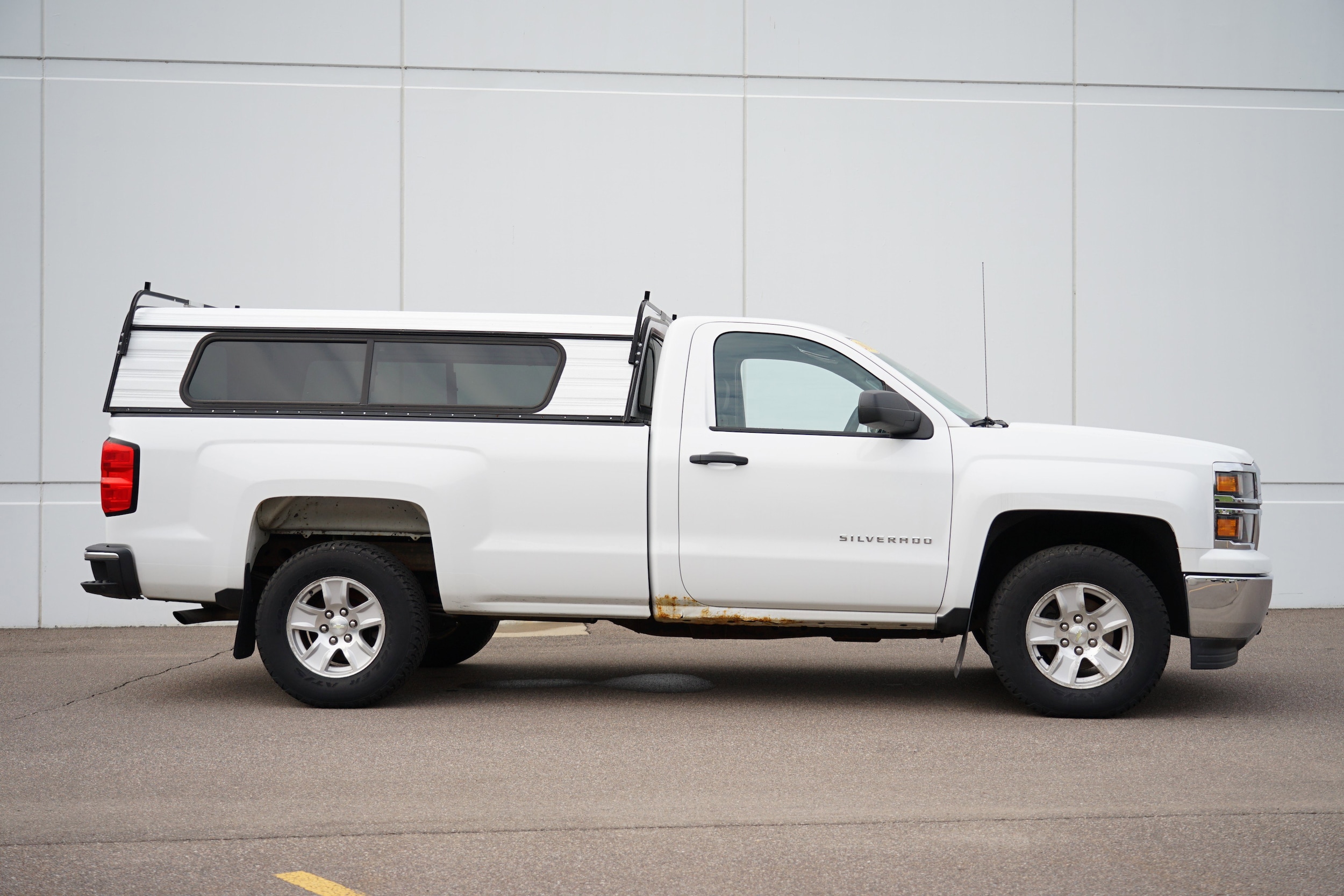 Used 2014 Chevrolet Silverado 1500 LT with VIN 1GCNKREC4EZ336602 for sale in Cold Spring, Minnesota