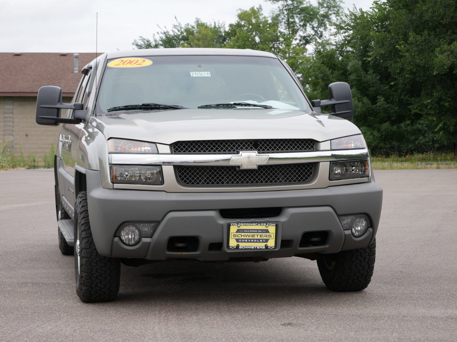 Used 2002 Chevrolet Avalanche Base with VIN 3GNGK23G72G311718 for sale in Cold Spring, MN