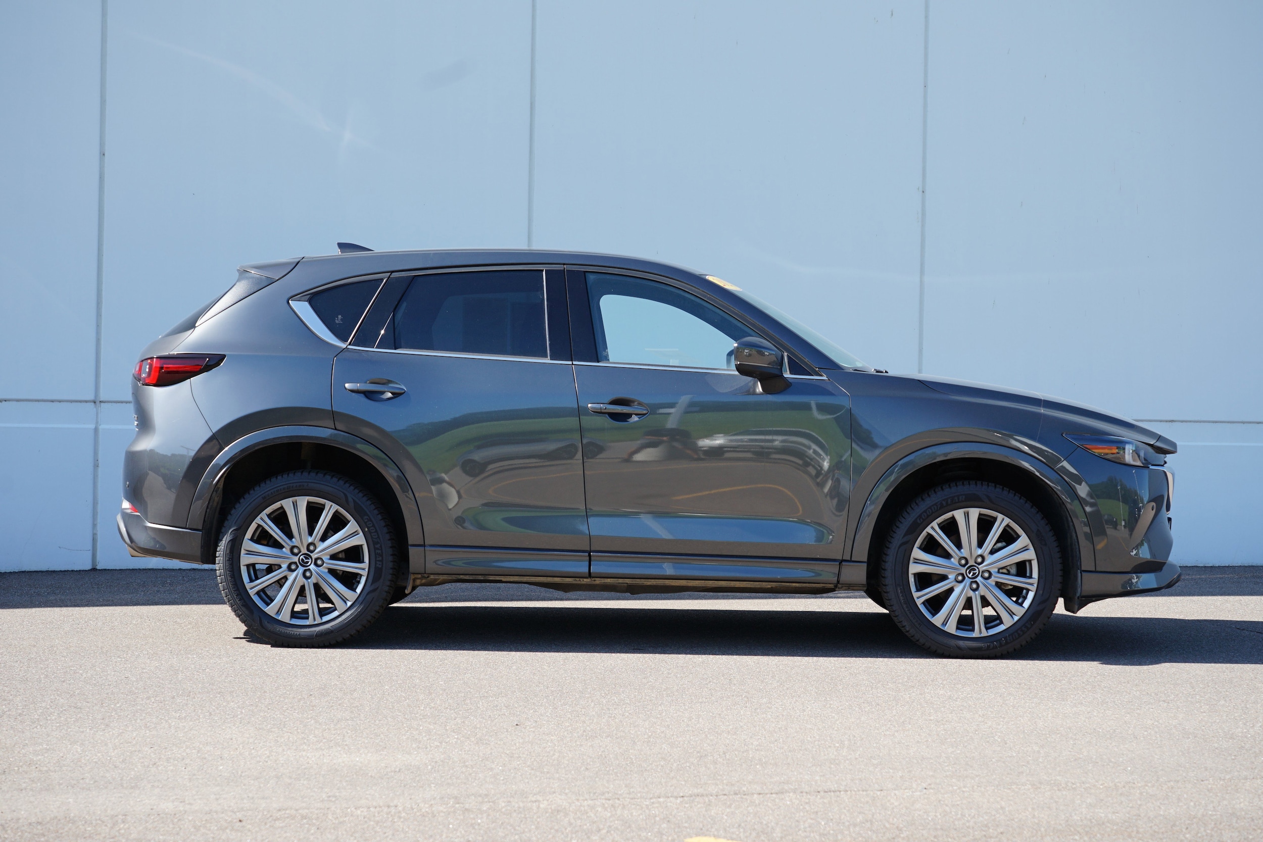 Used 2023 Mazda CX-5 TURBO Signature with VIN JM3KFBXYXP0121263 for sale in Cold Spring, Minnesota