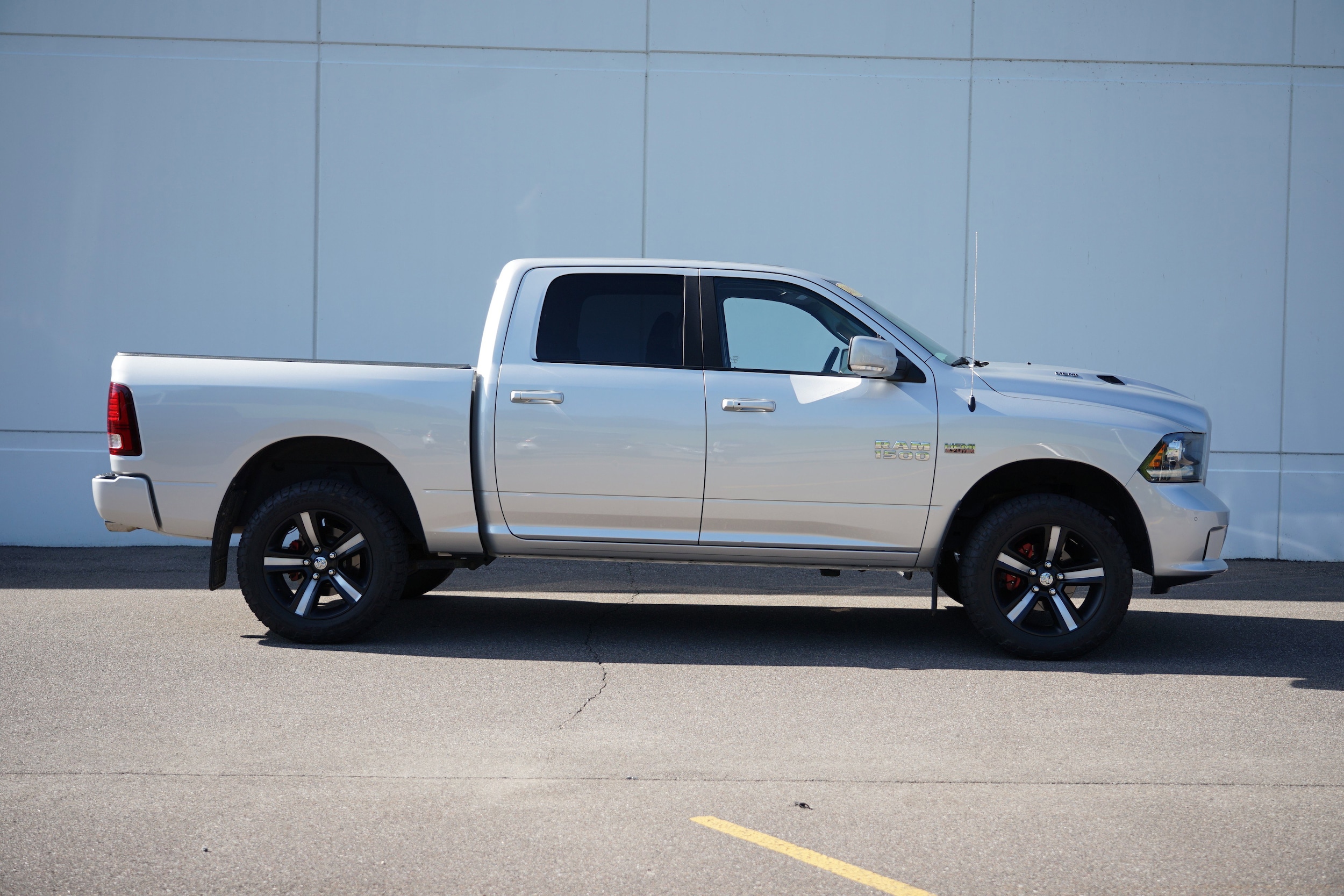 Used 2017 RAM Ram 1500 Sport with VIN 1C6RR7MTXHS863602 for sale in Cold Spring, Minnesota