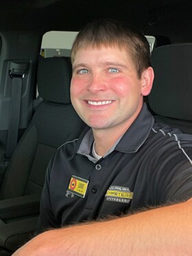 Staff member Lukas from ID_3aca24
