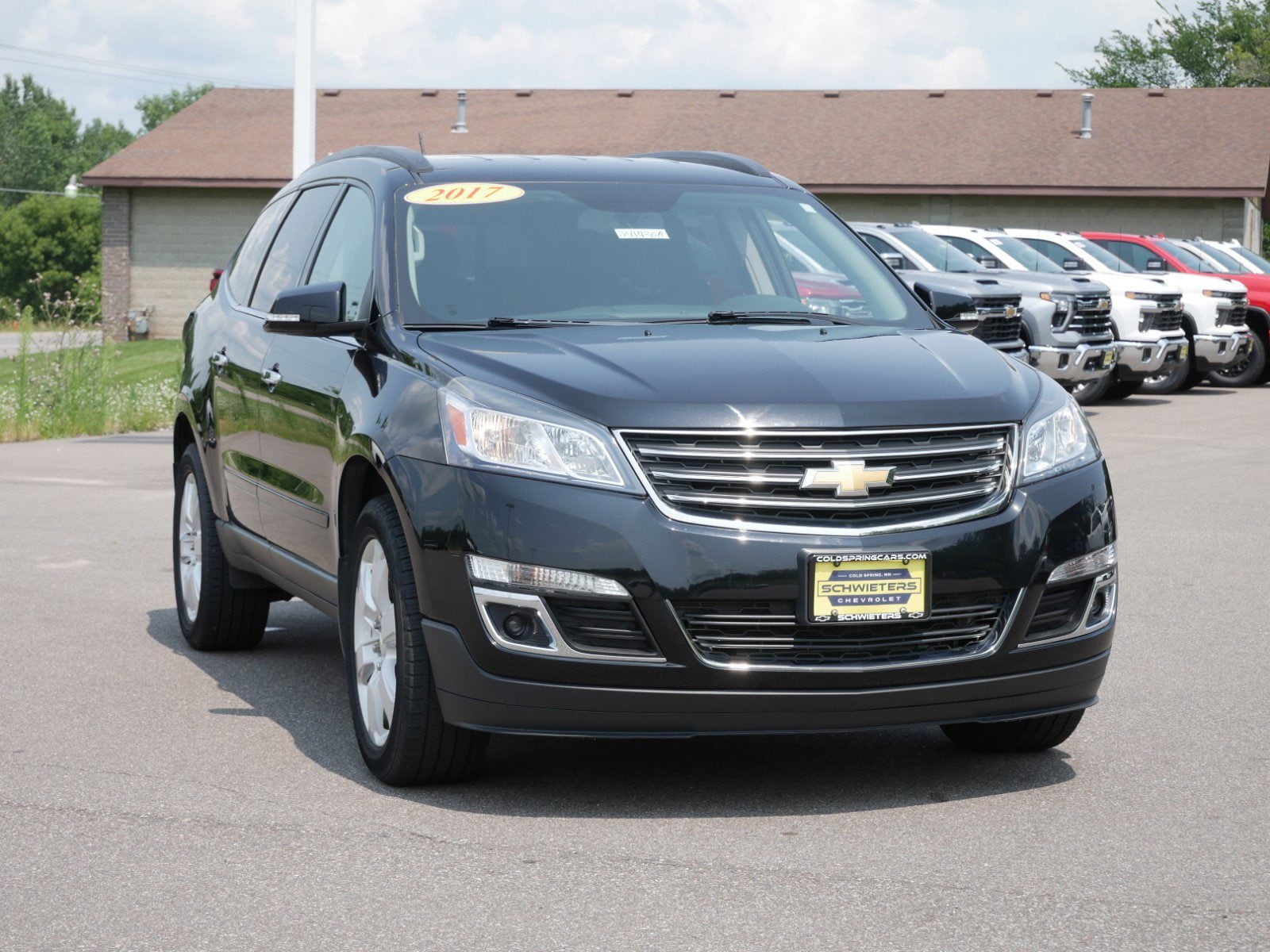 Used 2017 Chevrolet Traverse 1LT with VIN 1GNKVGKD0HJ249706 for sale in Cold Spring, Minnesota