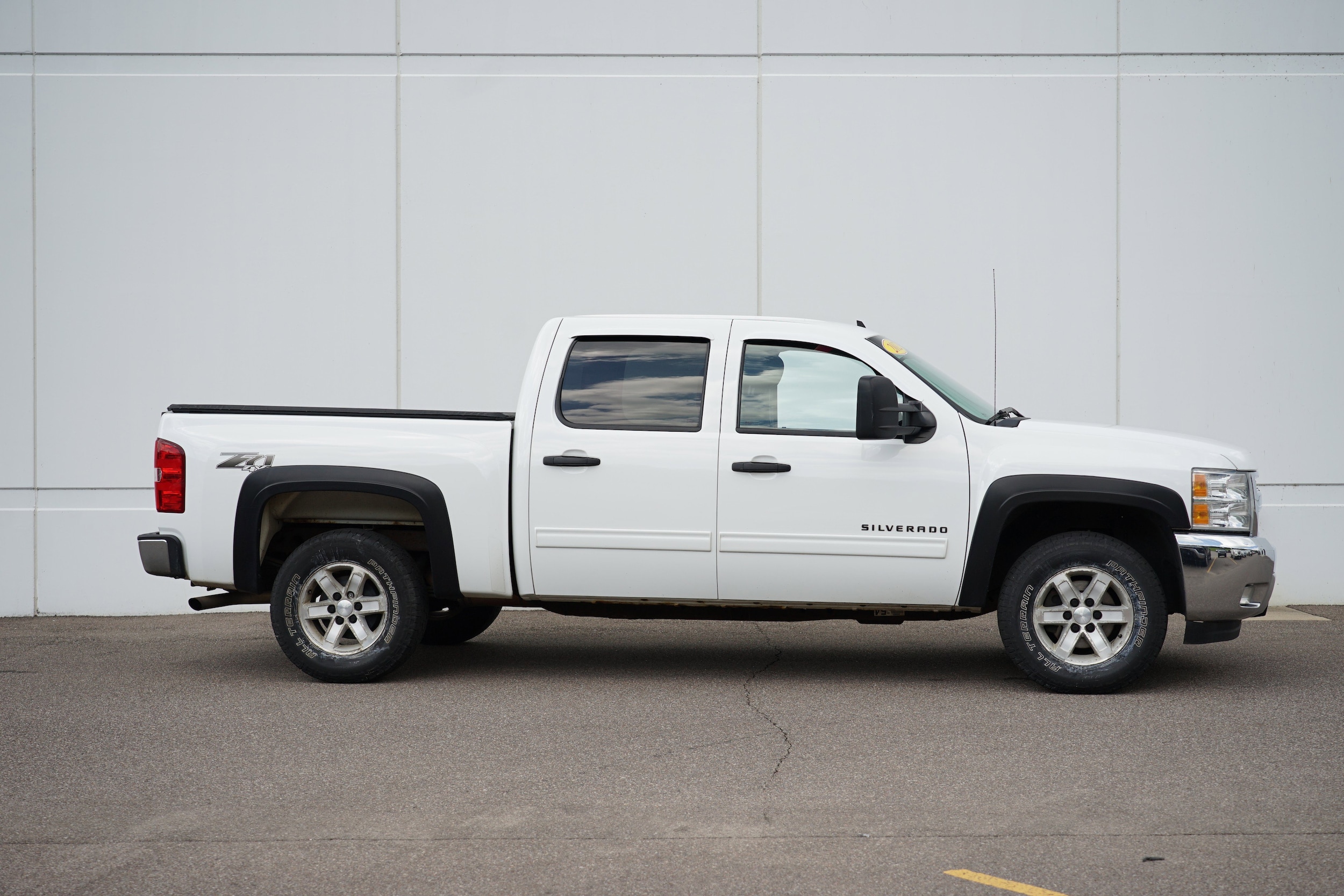 Used 2012 Chevrolet Silverado 1500 LT with VIN 1GCPKSE73CF188105 for sale in Cold Spring, Minnesota