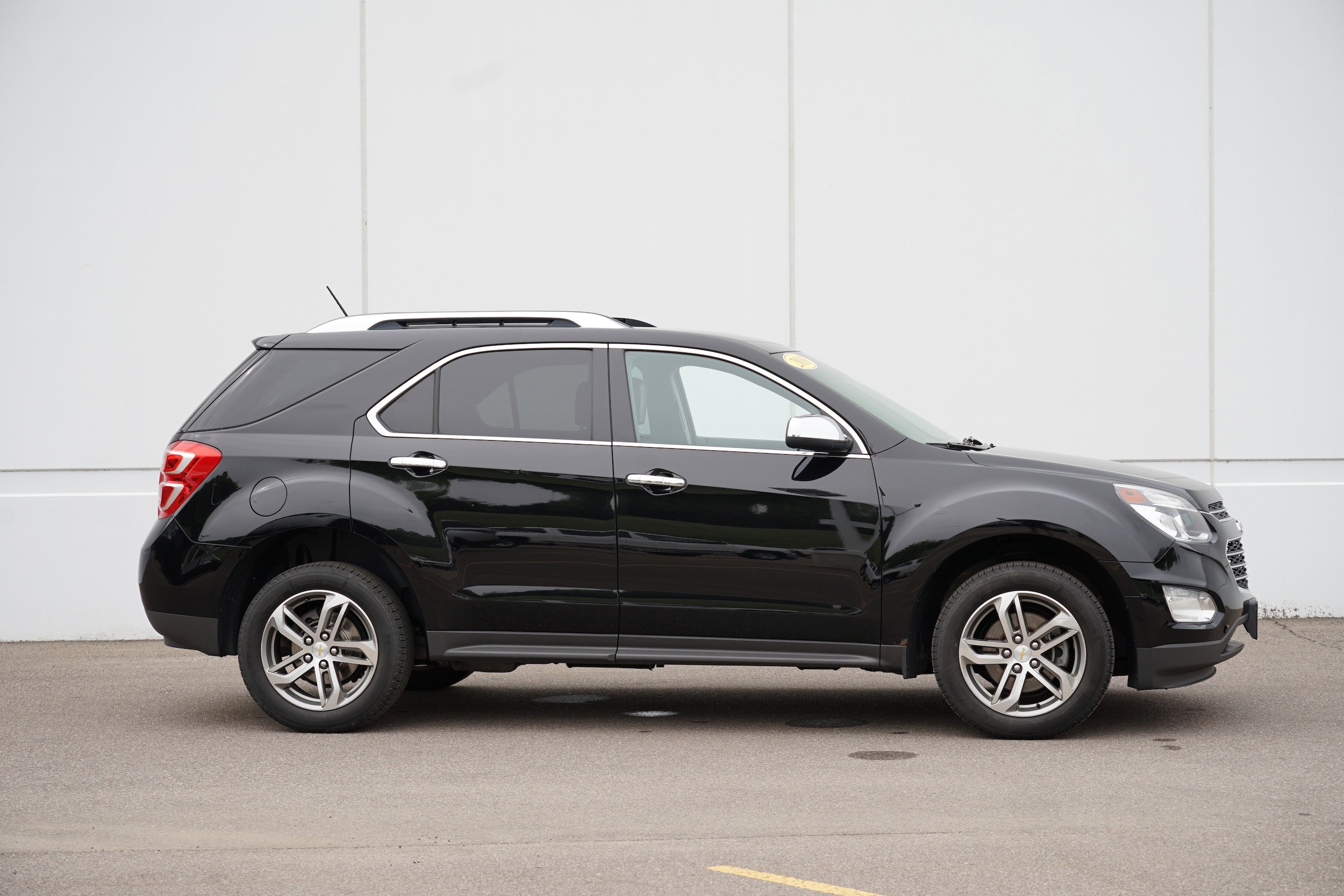 Used 2016 Chevrolet Equinox LTZ with VIN 2GNFLGEK0G6225841 for sale in Cold Spring, Minnesota