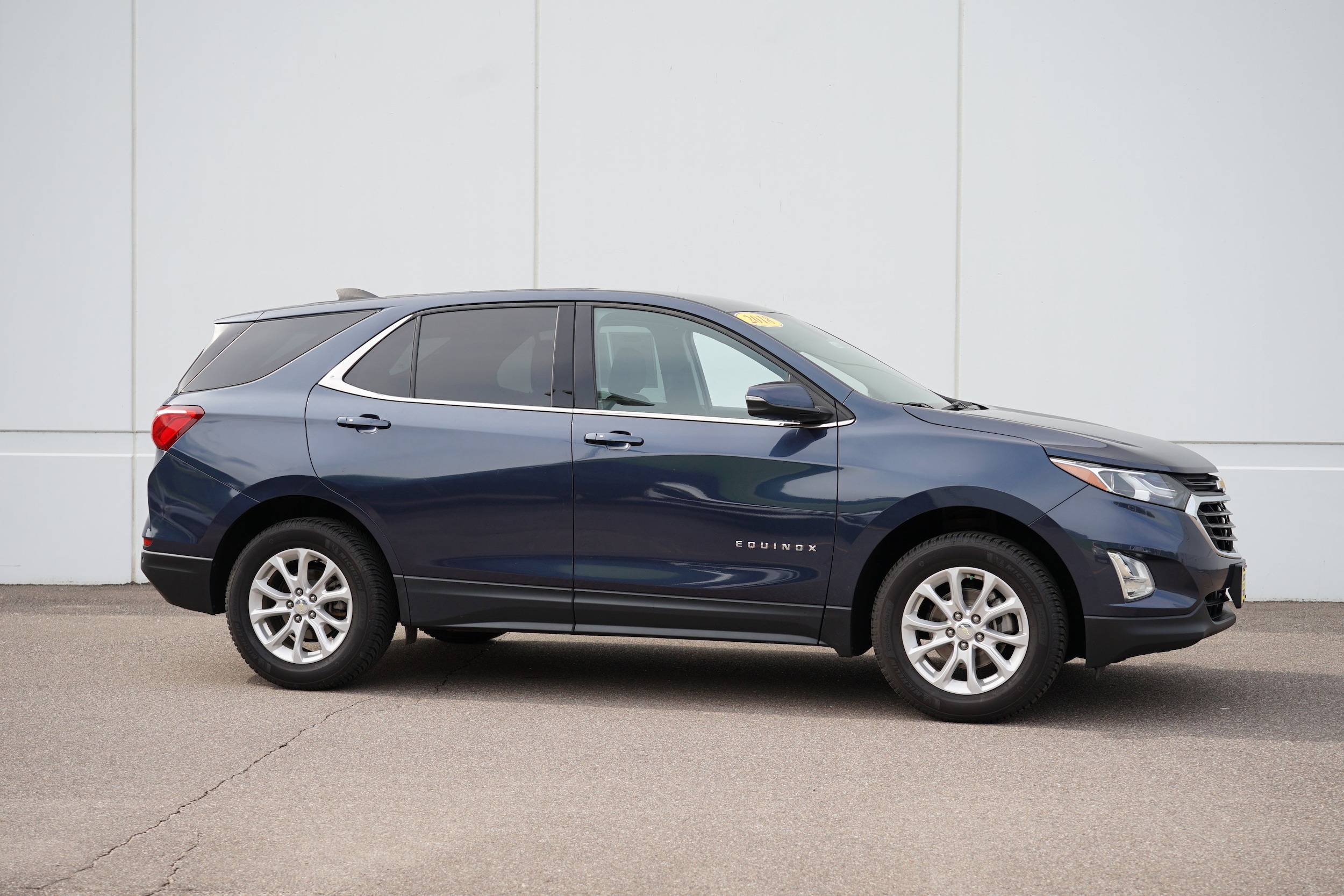 Used 2018 Chevrolet Equinox LT with VIN 3GNAXSEV2JL365999 for sale in Cold Spring, Minnesota