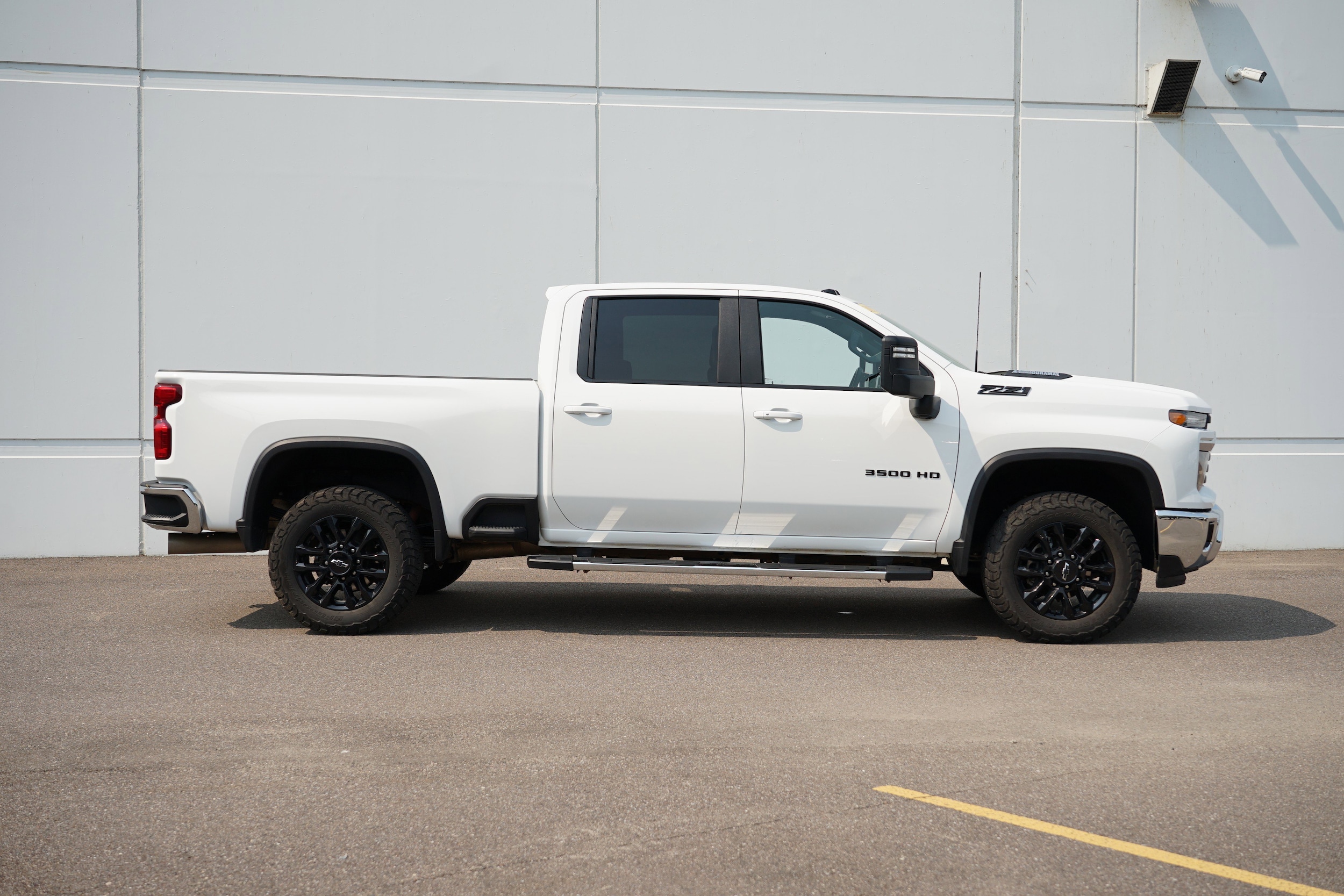 Used 2025 Chevrolet Silverado 3500HD LT with VIN 2GC4KTEY2S1111331 for sale in Cold Spring, Minnesota