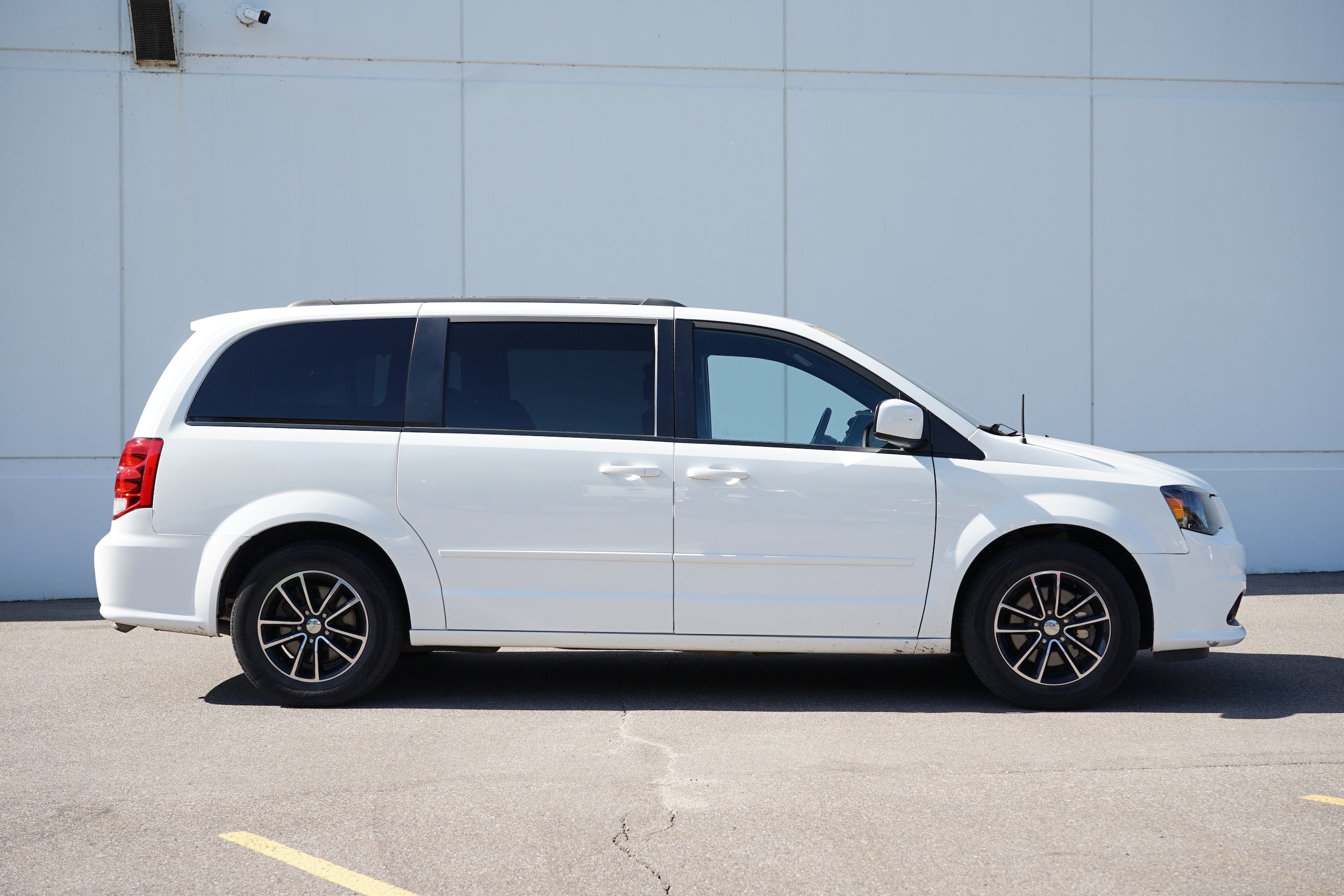 Used 2017 Dodge Grand Caravan GT with VIN 2C4RDGEG3HR711347 for sale in Cold Spring, Minnesota