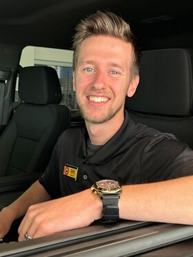 Staff member Travis from ID_d6d321