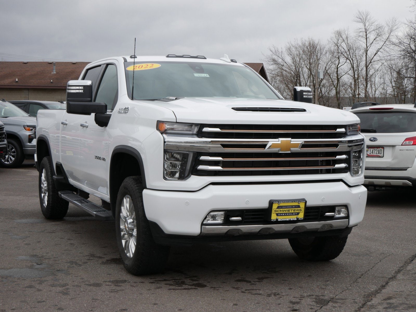 Used 2022 Chevrolet Silverado 3500HD High Country with VIN 2GC4YVEY2N1219558 for sale in Cold Spring, Minnesota