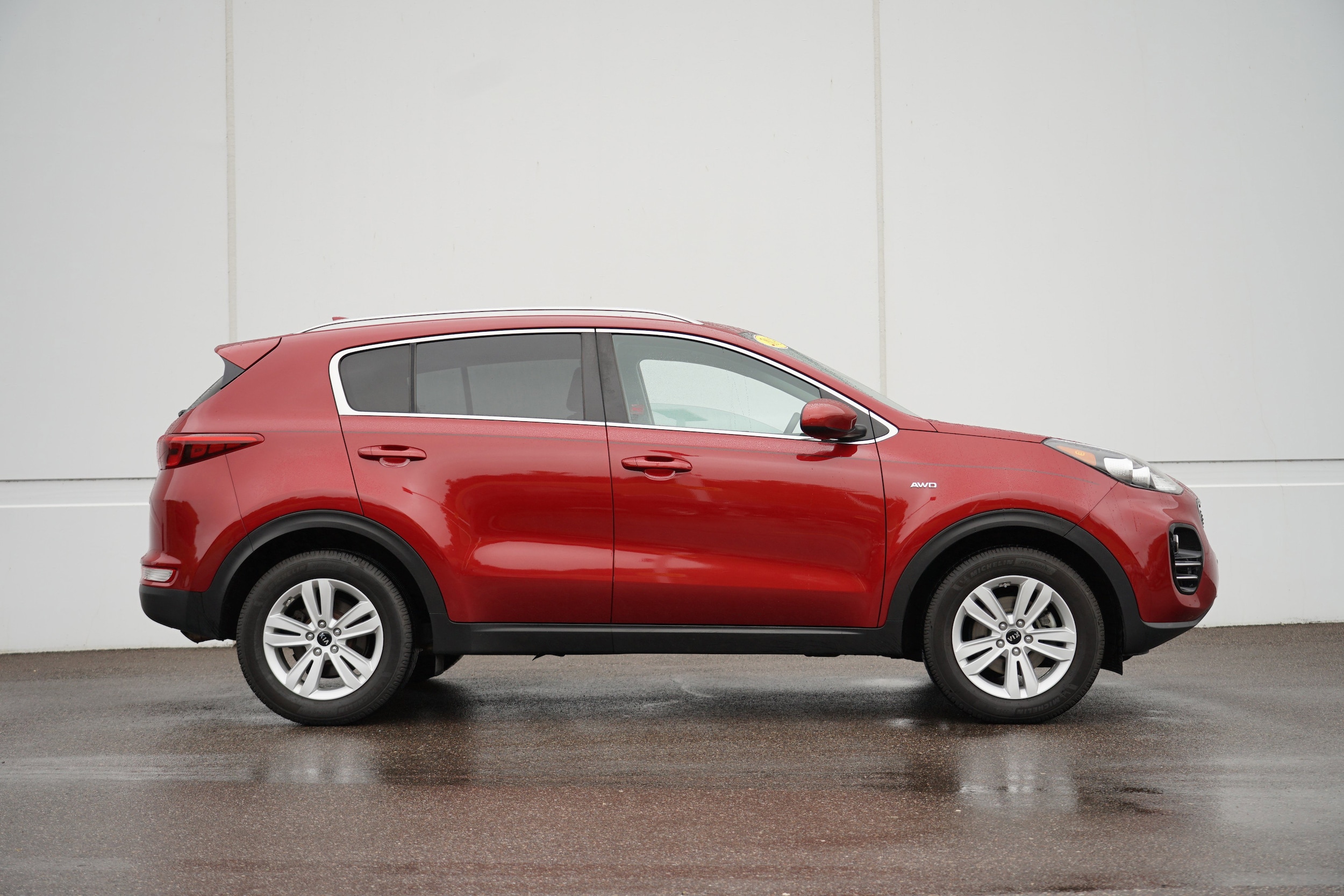 Used 2018 Kia Sportage LX with VIN KNDPMCAC5J7402974 for sale in Cold Spring, Minnesota