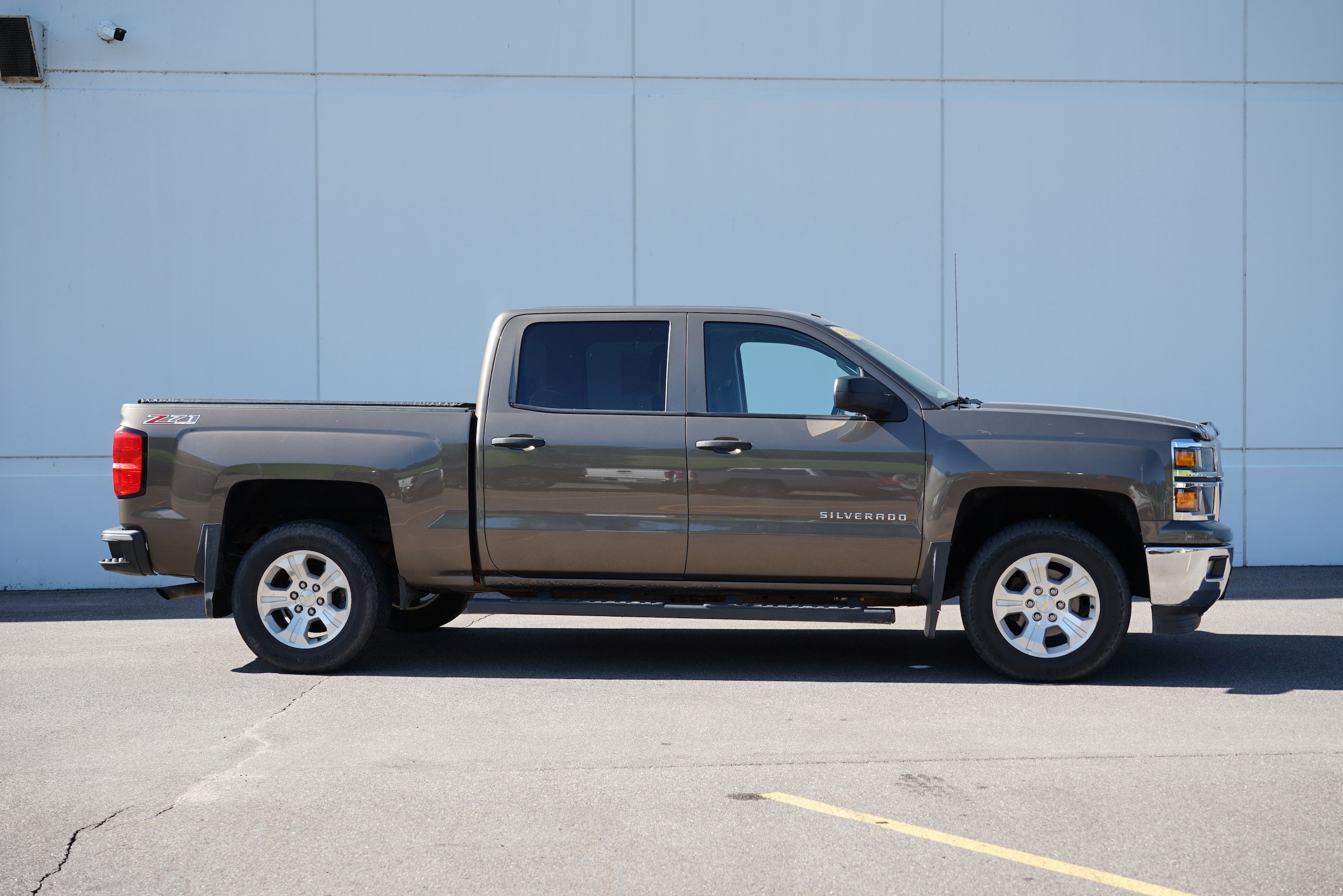 Used 2014 Chevrolet Silverado 1500 LT with VIN 3GCUKREC3EG532476 for sale in Cold Spring, Minnesota