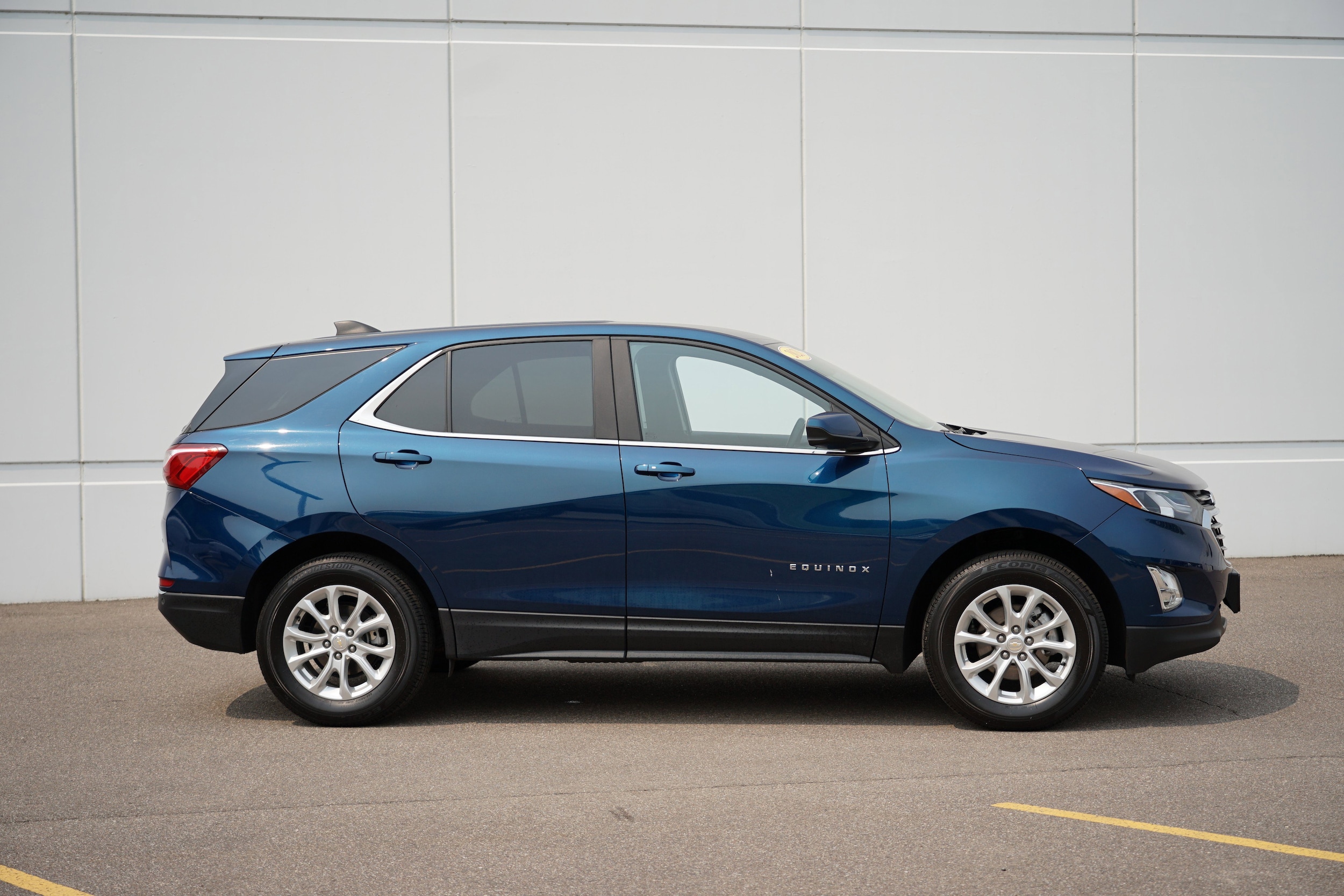 Used 2021 Chevrolet Equinox LT with VIN 3GNAXUEV4ML402342 for sale in Cold Spring, Minnesota