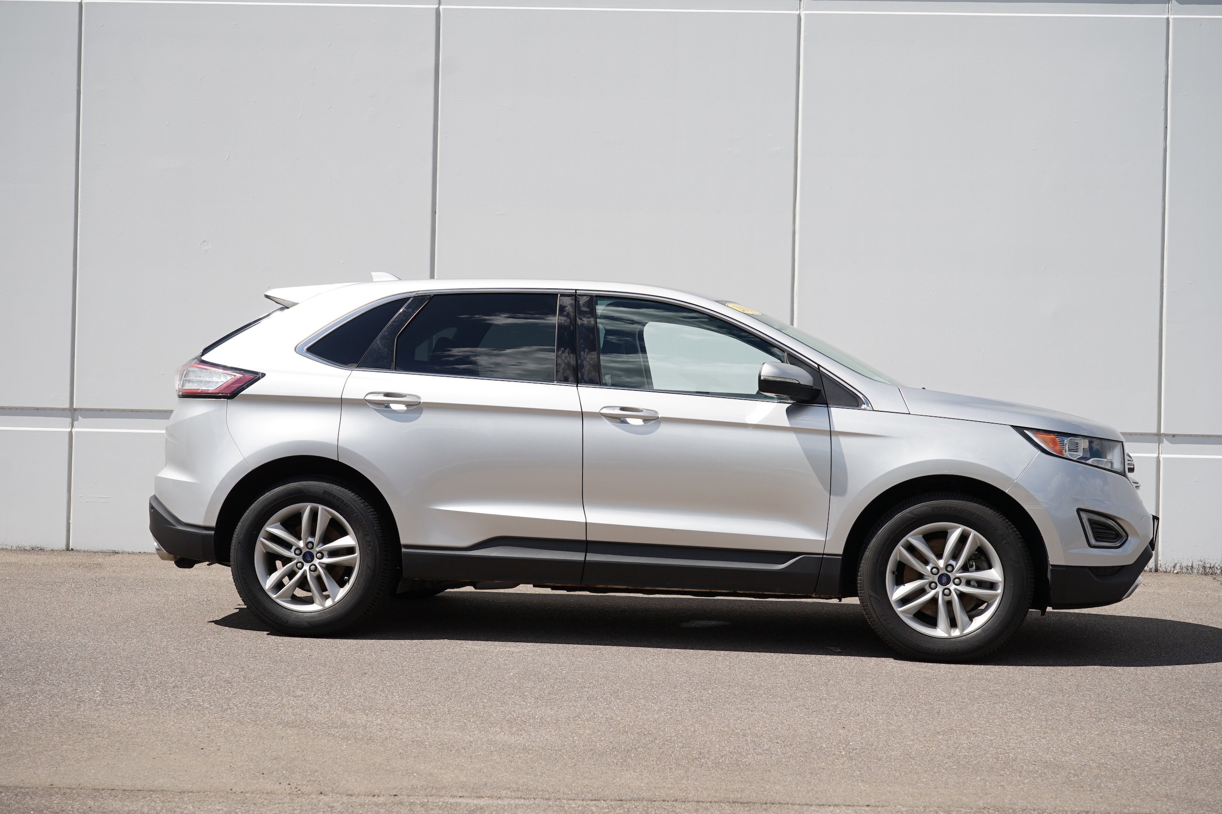 Used 2016 Ford Edge SEL with VIN 2FMPK4J82GBB27762 for sale in Cold Spring, MN