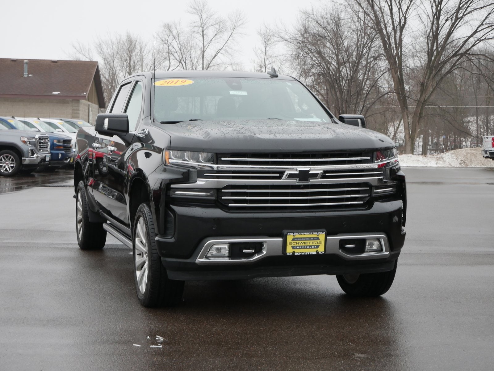 Used 2019 Chevrolet Silverado 1500 High Country with VIN 1GCUYHED4KZ395934 for sale in Cold Spring, Minnesota