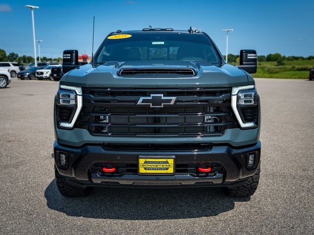 Used 2025 Chevrolet Silverado 3500HD LTZ with VIN 1GC4KUEY8SF259465 for sale in Cold Spring, Minnesota