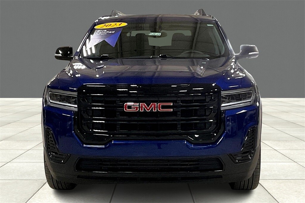 2023 Gmc Acadia SLE photo 3