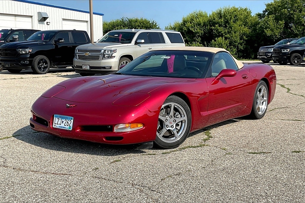 Used 2004 Chevrolet Corvette Base with VIN 1G1YY32G645104775 for sale in Cold Spring, Minnesota