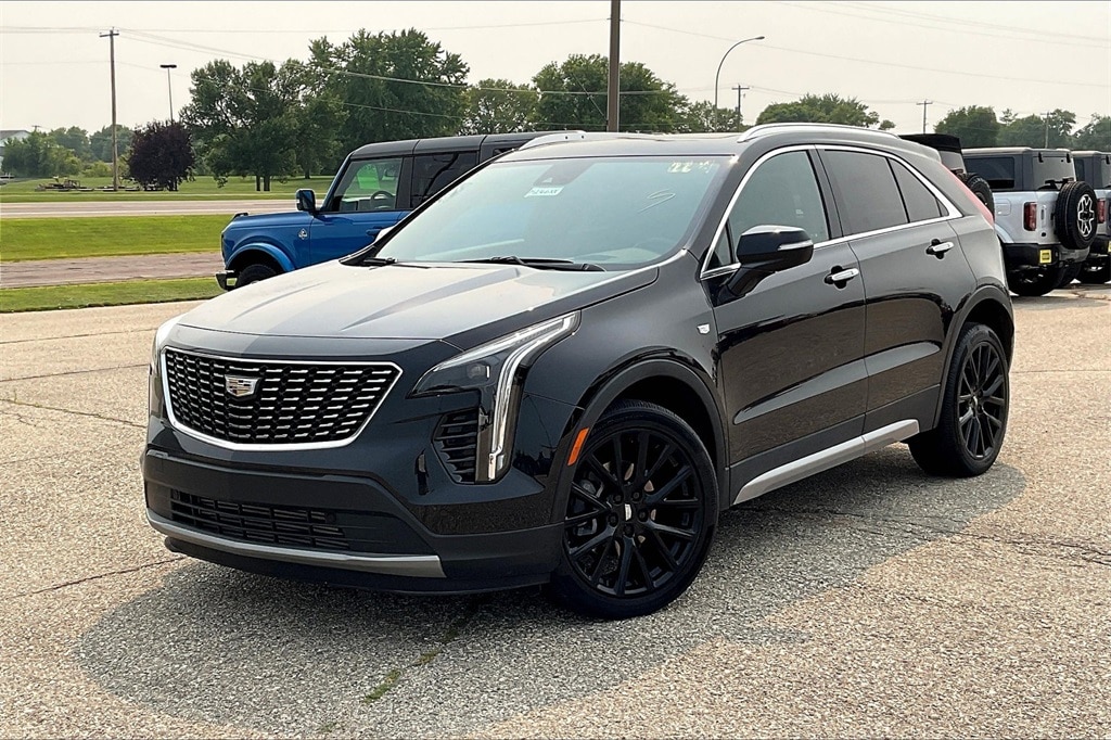 Used 2023 Cadillac XT4 Premium Luxury with VIN 1GYFZDR49PF194963 for sale in Cold Spring, Minnesota