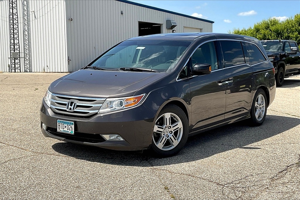 Used 2012 Honda Odyssey Touring with VIN 5FNRL5H96CB057369 for sale in Cold Spring, Minnesota