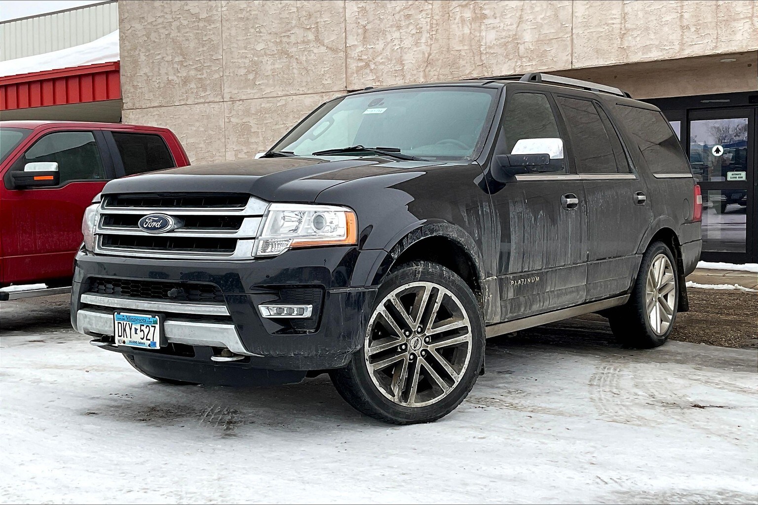 Used 2015 Ford Expedition Platinum with VIN 1FMJU1MT2FEF18010 for sale in Montevideo, Minnesota