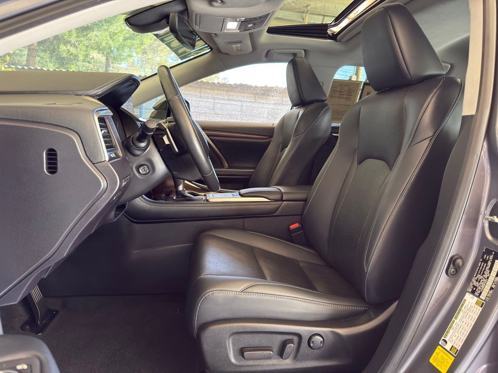 2022 Lexus RX 350 - Photo 15