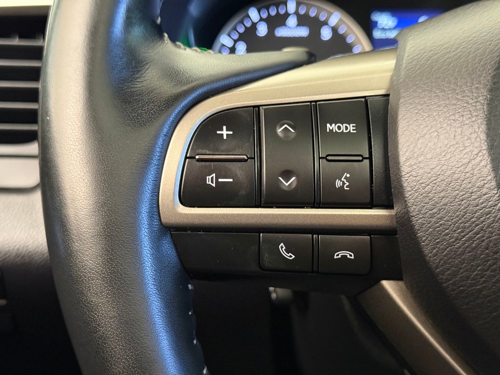 2022 Lexus RX 350 - Photo 23