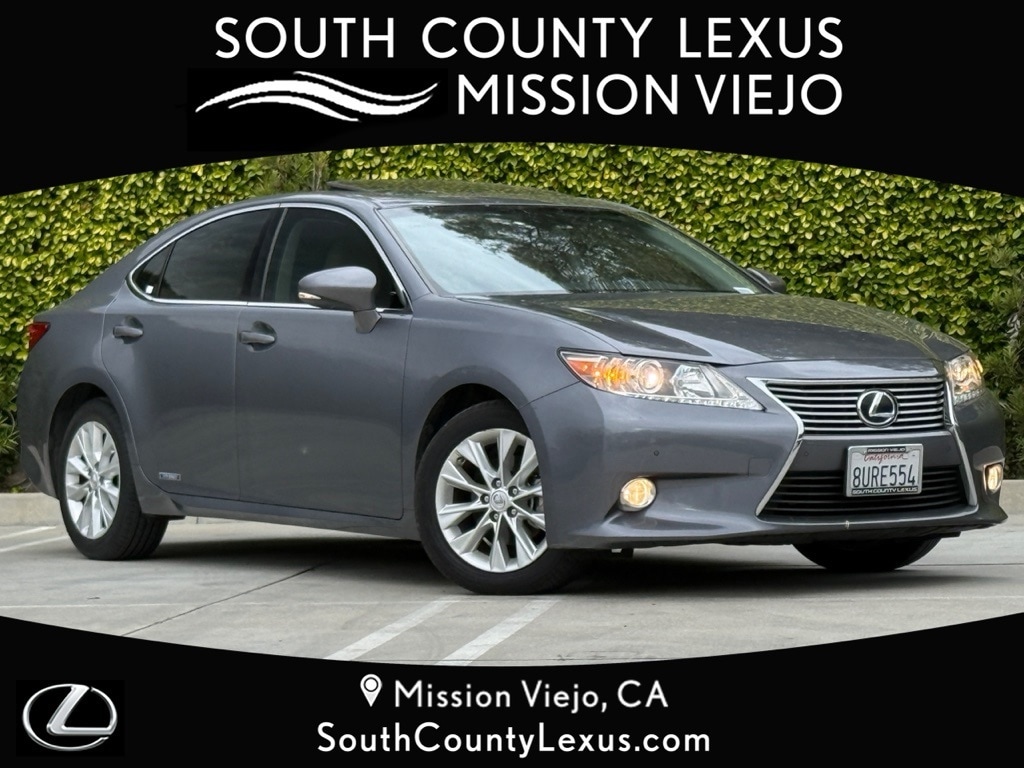 2014 Lexus ES 300h's photo