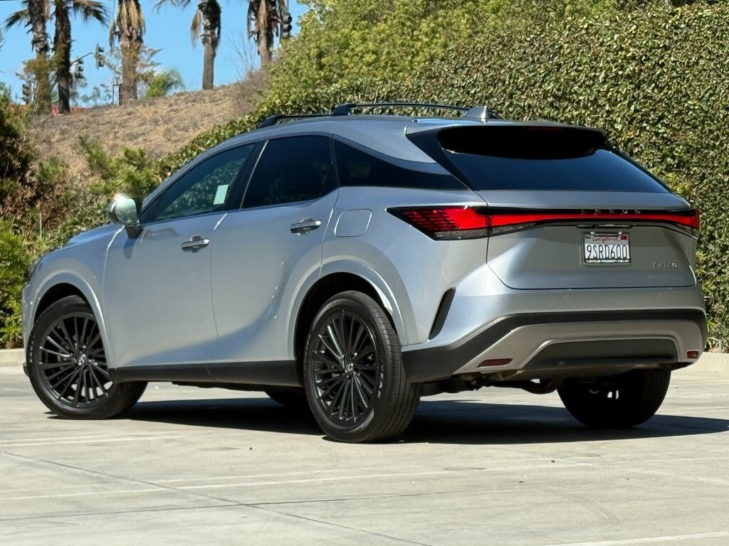 2025 Lexus RX 350 Premium photo 2