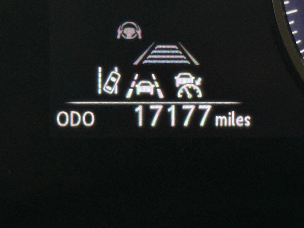 2023 Lexus RX 350 Premium photo 3