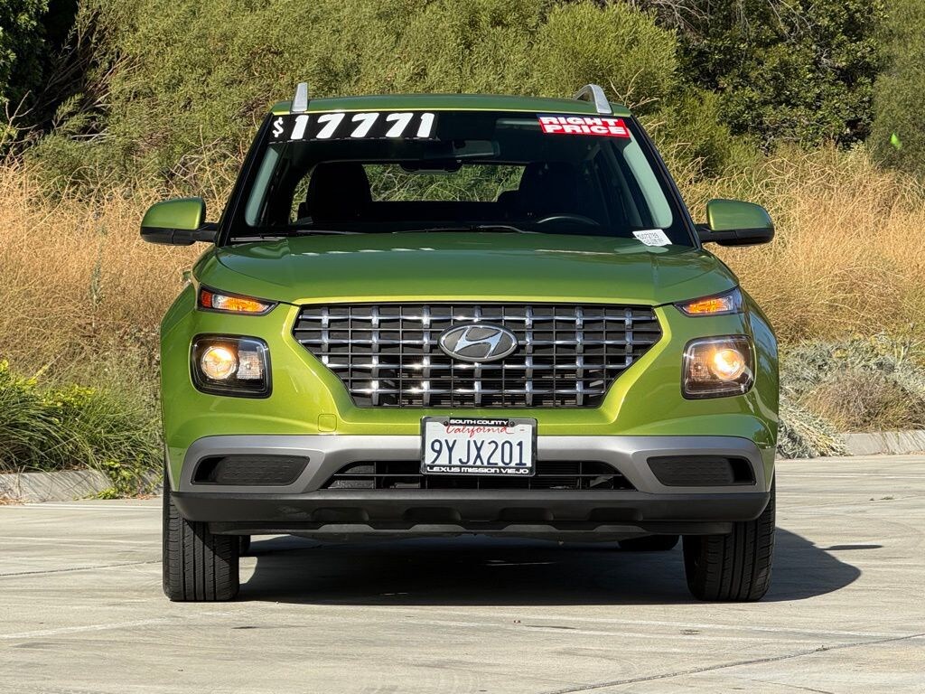 Used 2021 Hyundai Venue SEL
