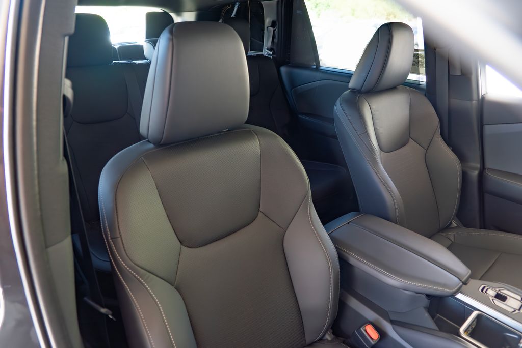2026 Lexus TX 350 - Photo 18