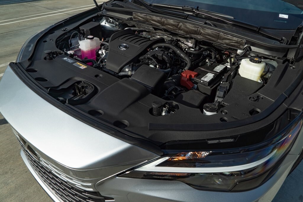2025 Lexus RX 350 Premium photo 3