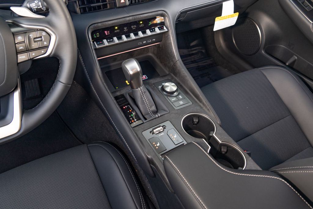 2026 Lexus IS 350 F SPORT DESIGN - Photo 20