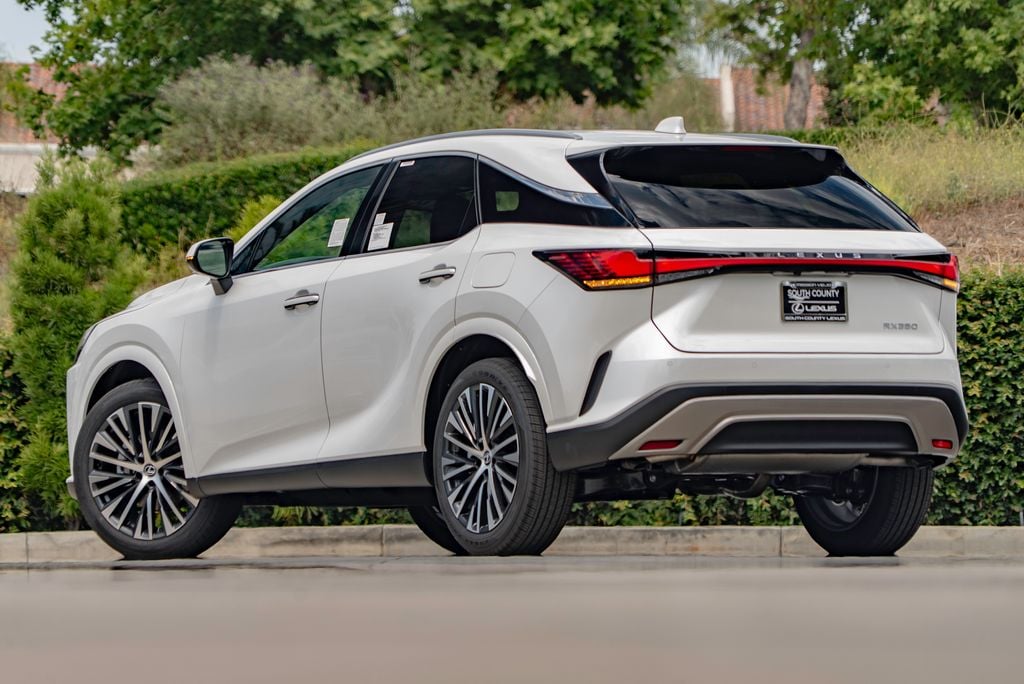 2026 Lexus RX 350 Premium - Photo 2