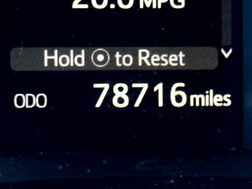 Used 2017 Toyota Highlander LE