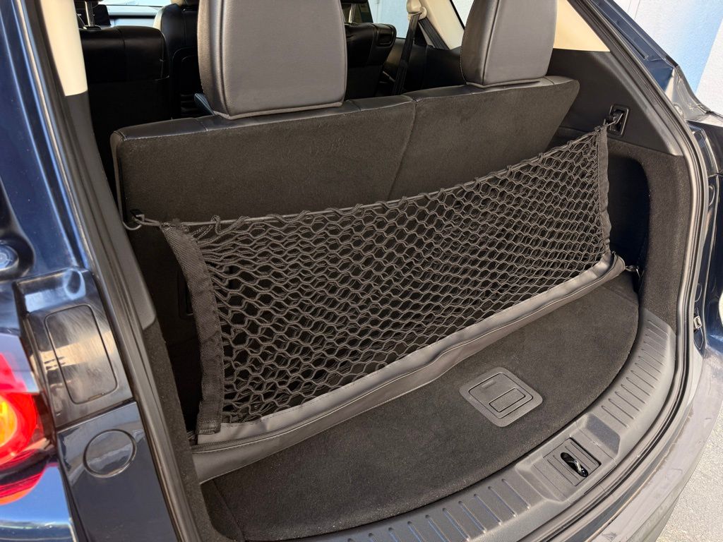 2023 Mazda CX-9 Touring - Photo 13
