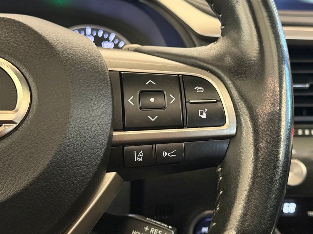 2022 Lexus RX Hybrid 450h - Photo 26
