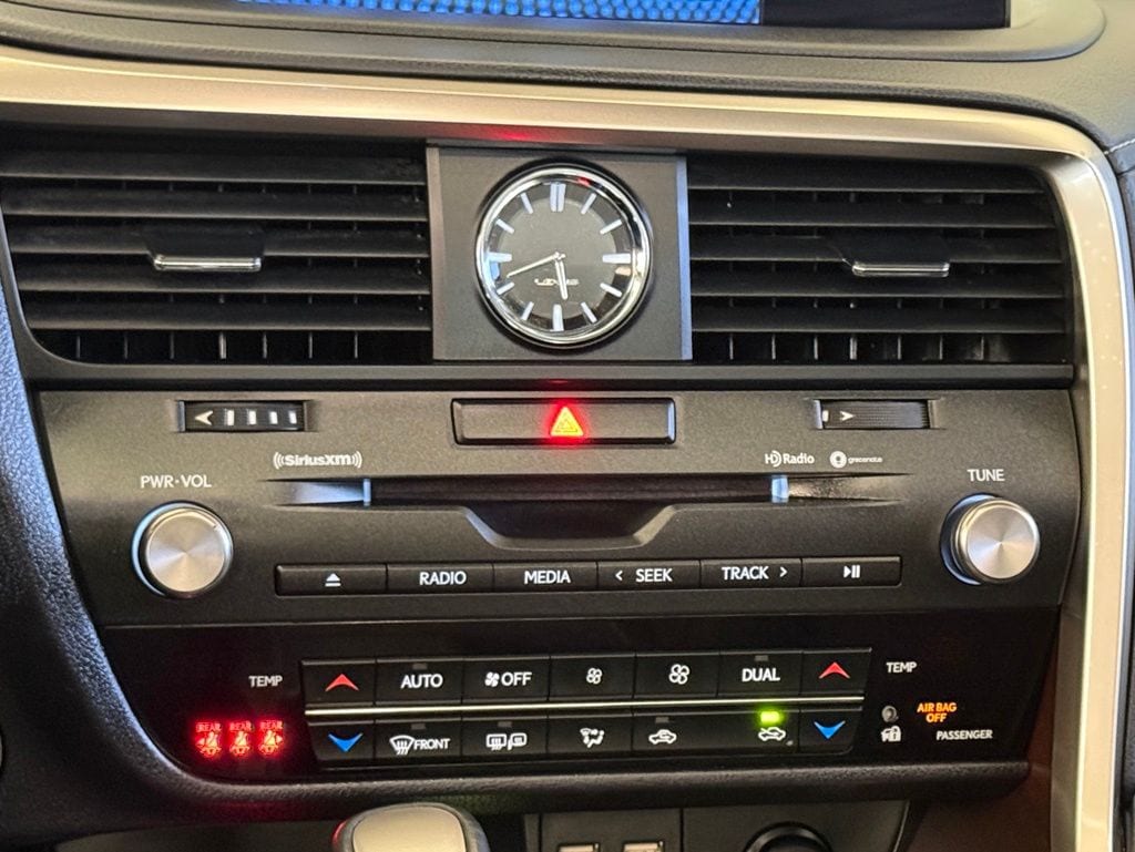 2022 Lexus RX 350 - Photo 20