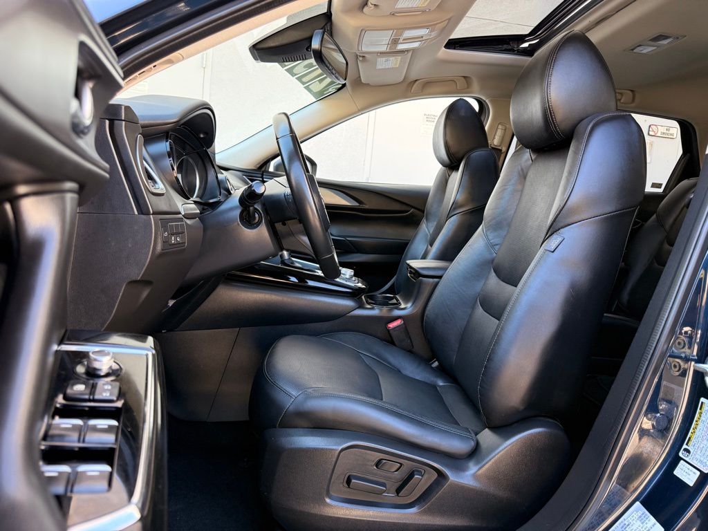 2023 Mazda CX-9 Touring - Photo 18