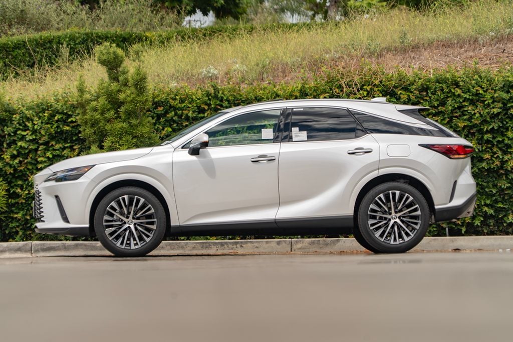 2026 Lexus RX 350 Premium - Photo 6