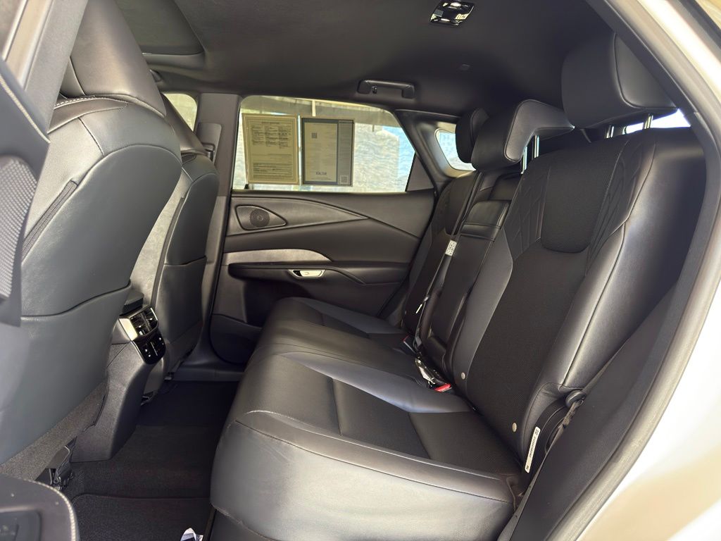 2024 Lexus RX 350 - Photo 20