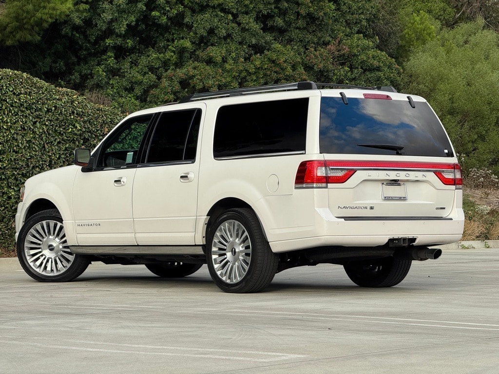 Used 2016 Lincoln Navigator Reserve with VIN 5LMJJ3LT6GEL03394 for sale in Mission Viejo, CA