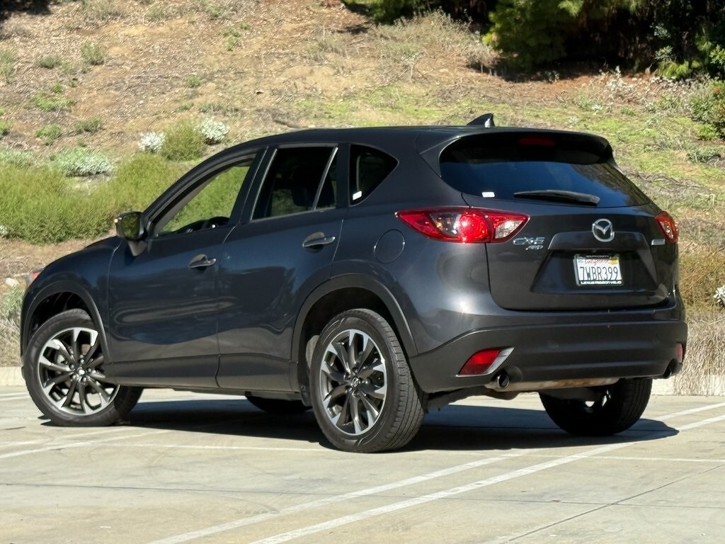 2016 Mazda CX-5 Grand Touring photo 2