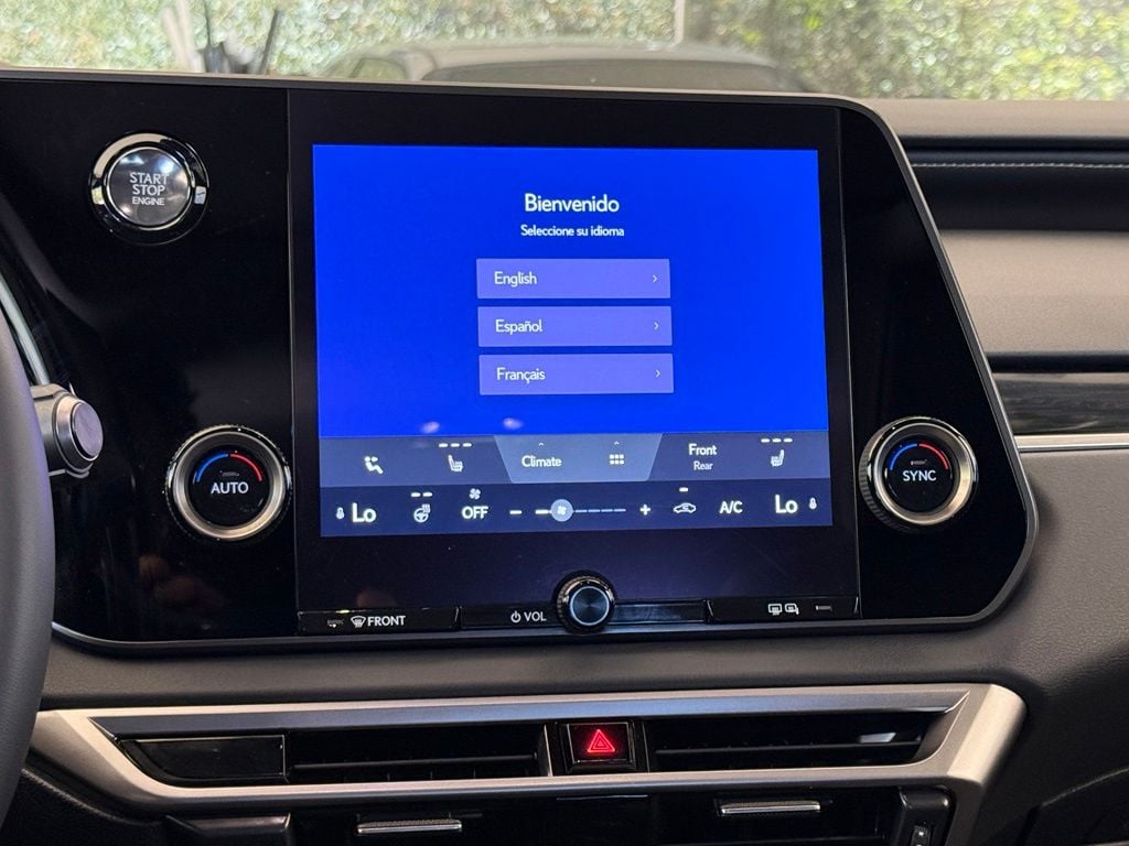 2024 Lexus RX 350 - Photo 17