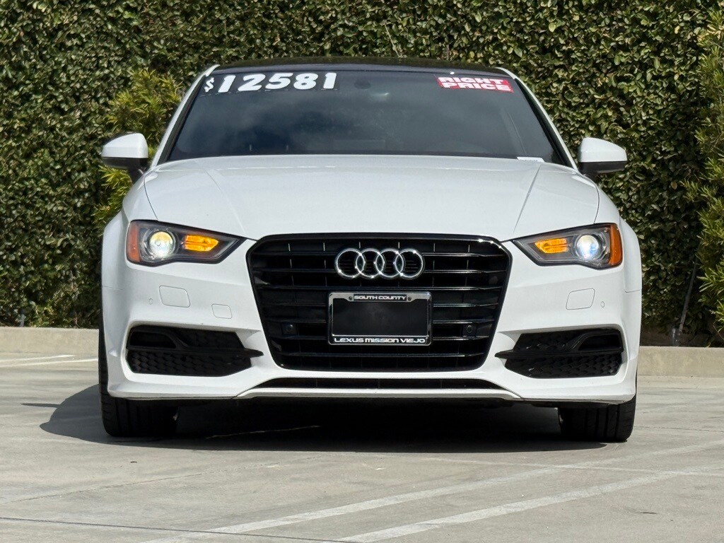 2016 Audi A3 1.8T Premium photo 4