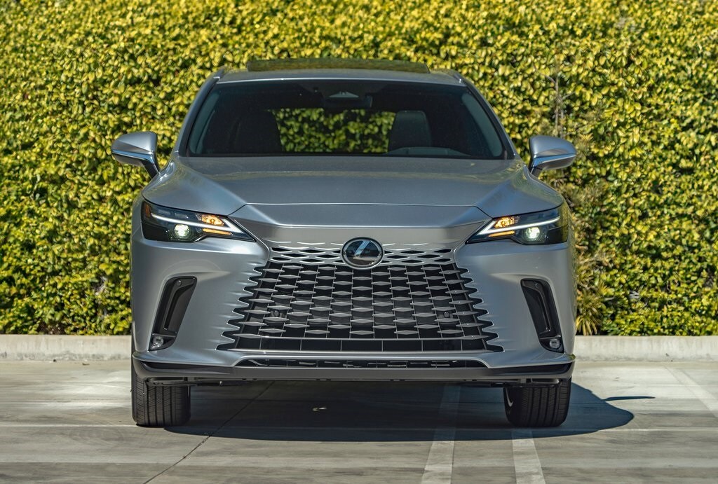 2025 Lexus RX 350 Premium photo 2