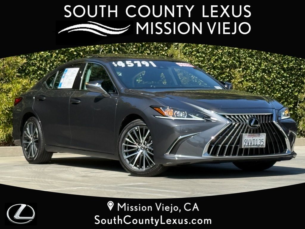 2025 Lexus ES 350 350's photo
