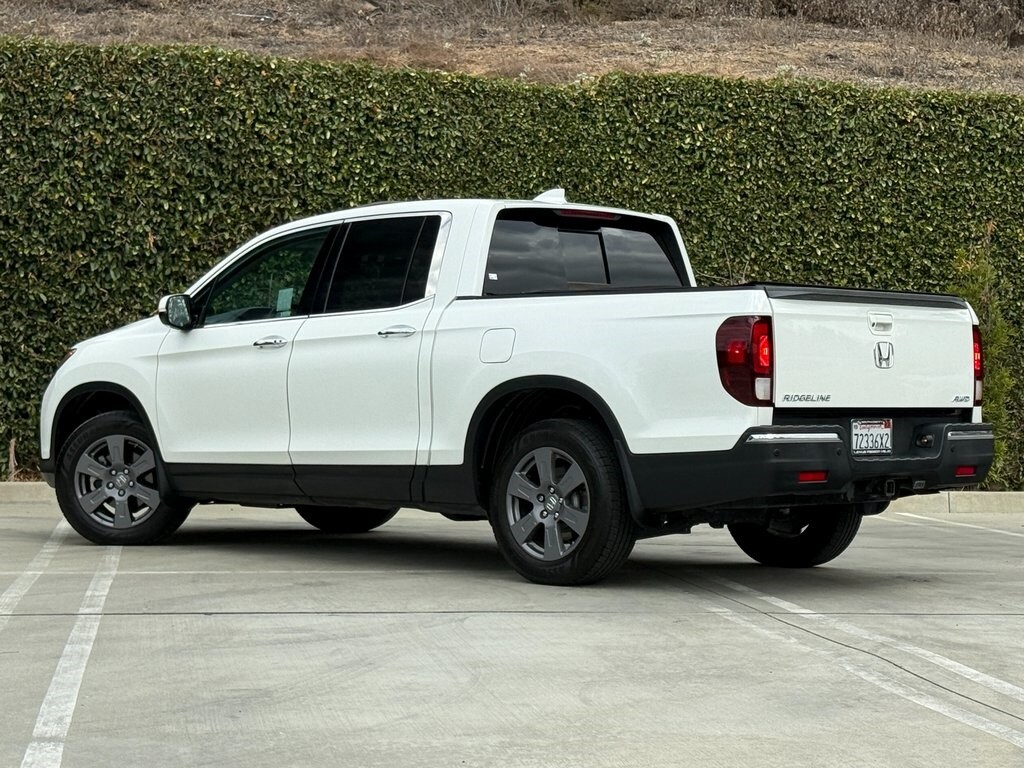 2020 Honda Ridgeline RTL-E photo 2